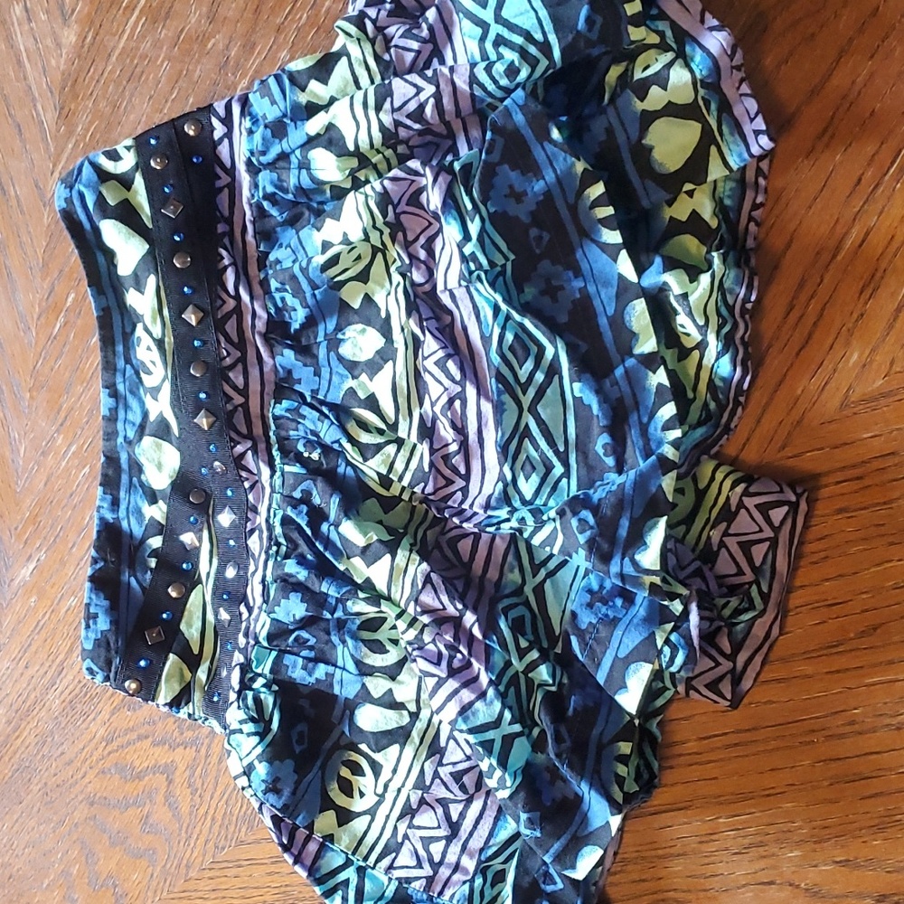 Cute Justice and Old Navy girls skirts
